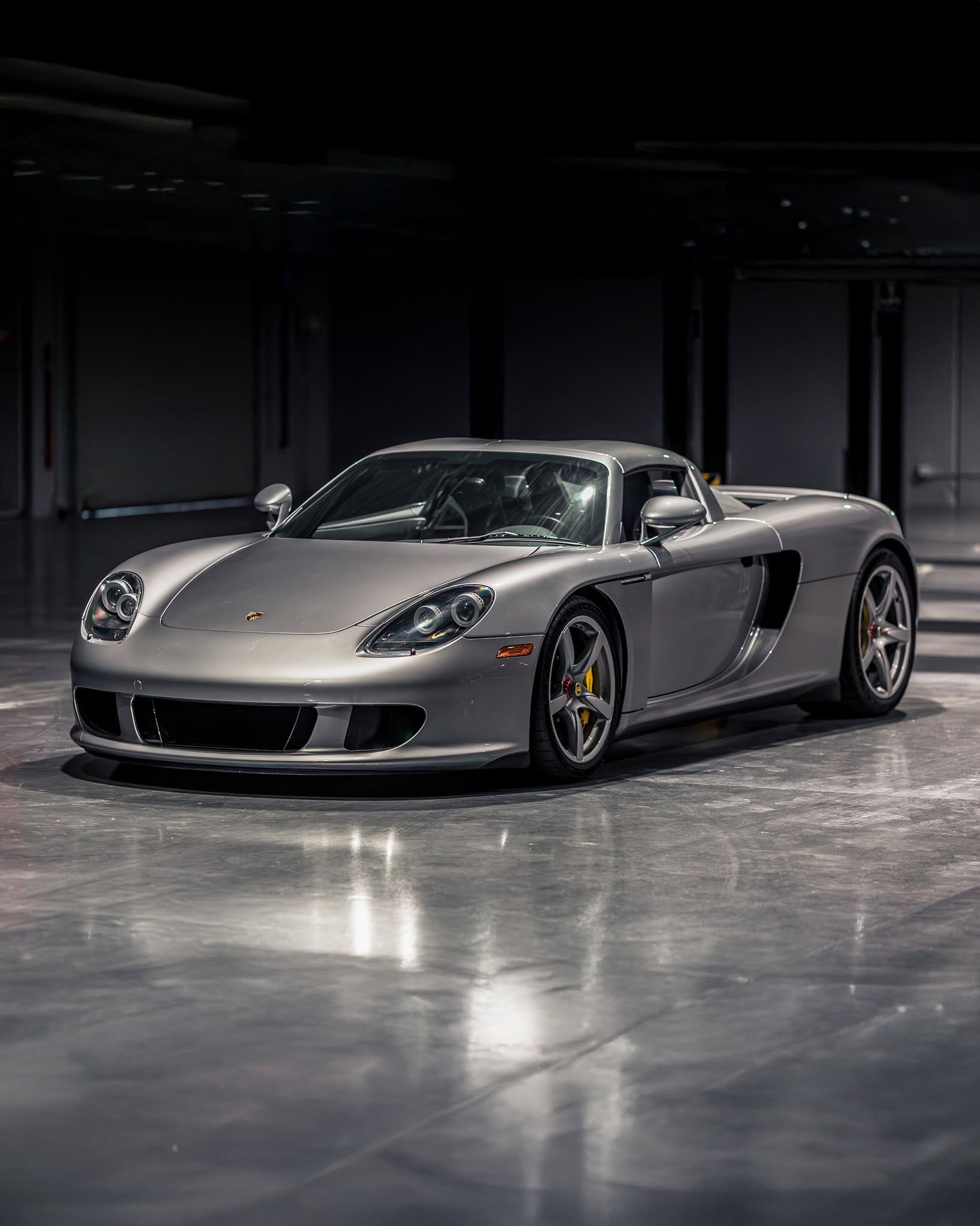 Image of Porsche Carrera GT T-Shirts & Merch