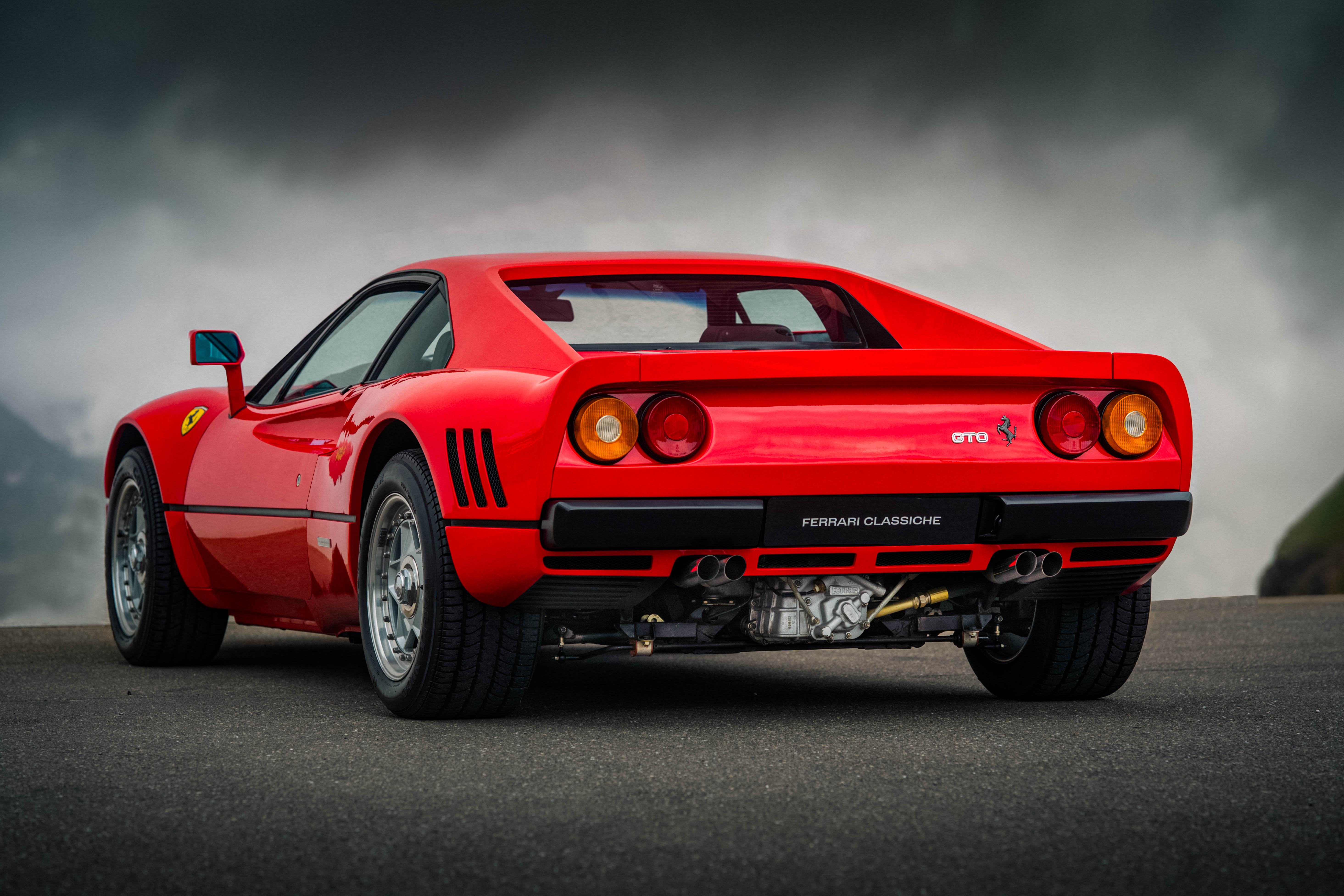 Image of Ferrari 288 GTO T-Shirts & Merch