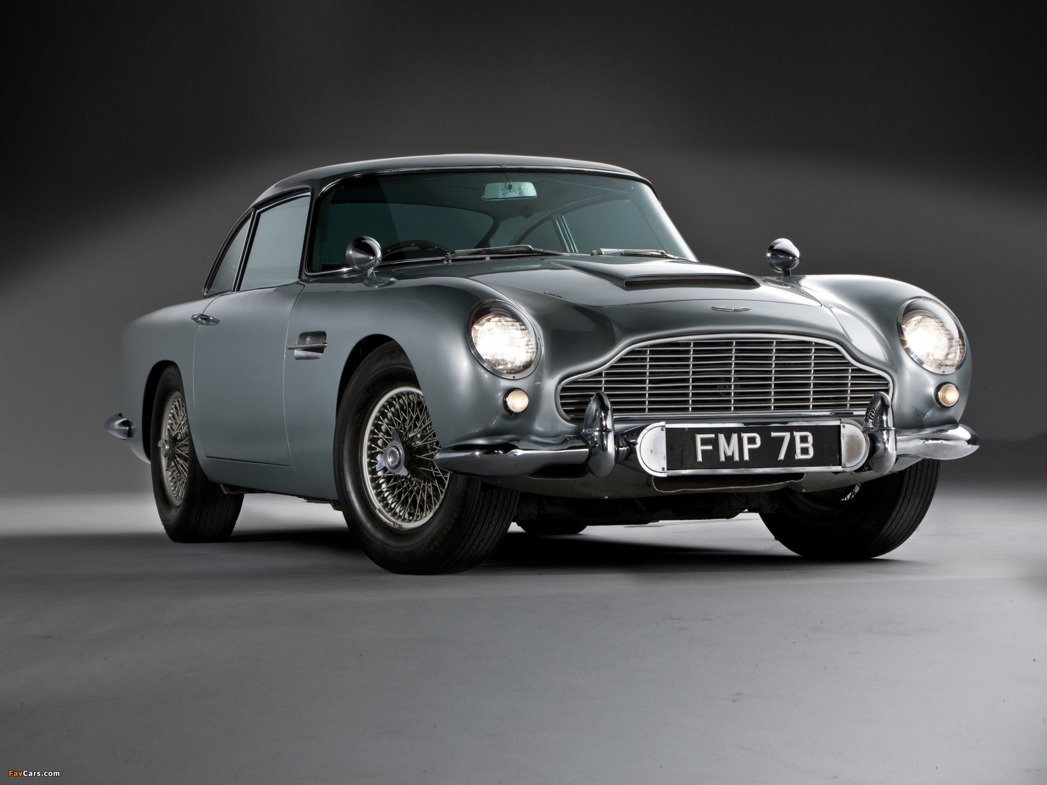 Image of Aston Martin DB5 T-Shirts & Merch